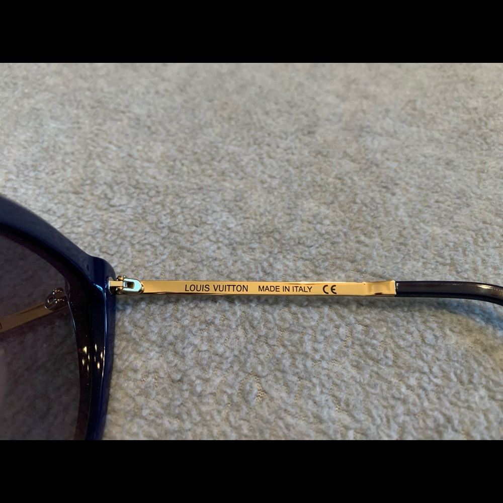 Louis Vuitton LA BOUM Navy Blue Sunglasses - Picture 3 of 6